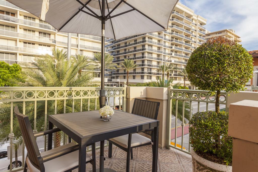 Sun Harbour Boutique Hotel Bal Harbour Exterior photo